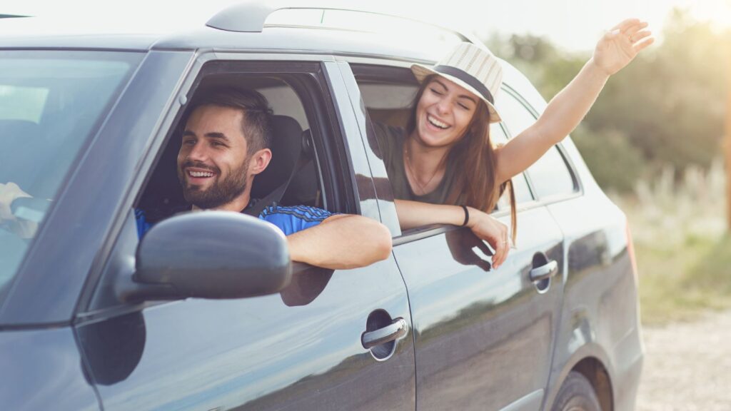 New Zealand couple reviewing their budget before applying for car finance
