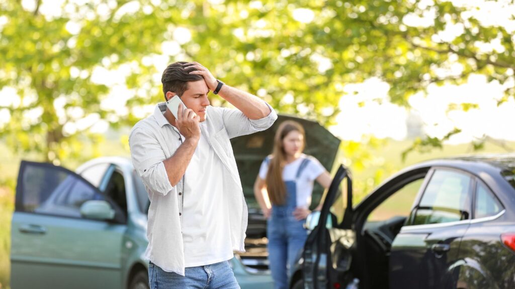 Car insurance documents and vehicle finance agreement in New Zealand