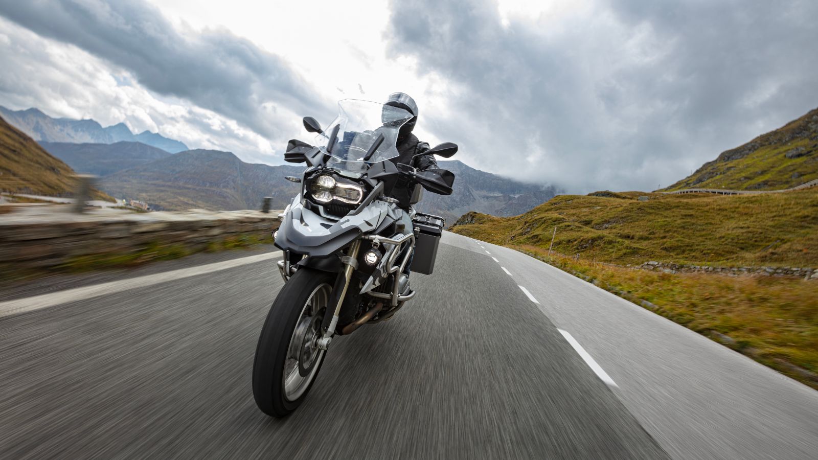 Private motorbike sale in New Zealand representing motorcycle finance